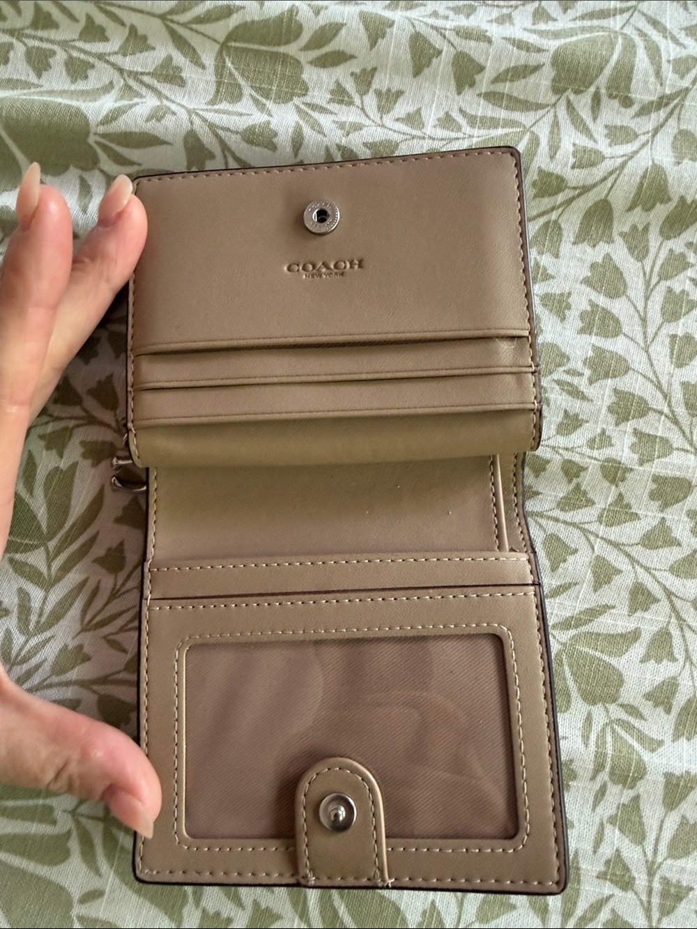 Coach Checkerboard Small Wallet in Purple and Cream - Picture 2 of 8